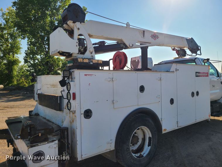 image for item MG9699 2007 Ford F750 Super Duty  utility / service truck