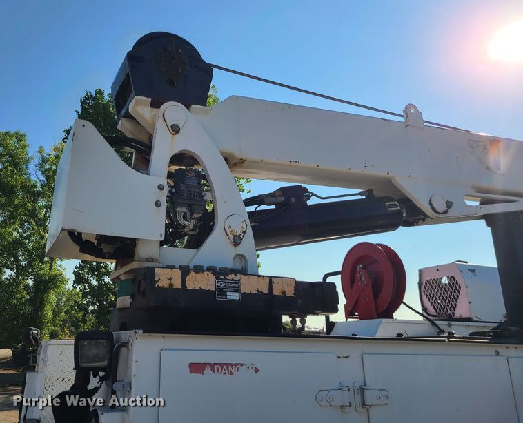 image for item MG9699 2007 Ford F750 Super Duty  utility / service truck