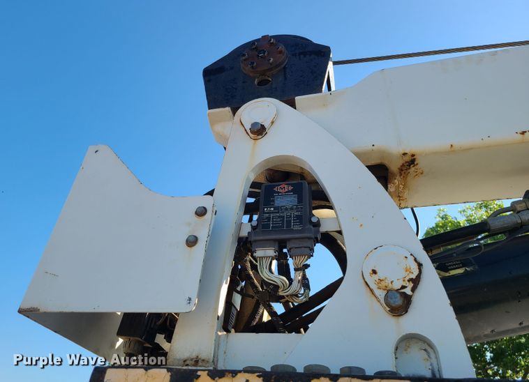 image for item MG9699 2007 Ford F750 Super Duty  utility / service truck