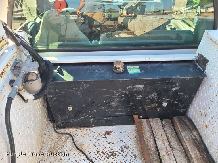 image for item MG9699 2007 Ford F750 Super Duty  utility / service truck