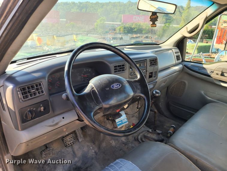 image for item MG9699 2007 Ford F750 Super Duty  utility / service truck