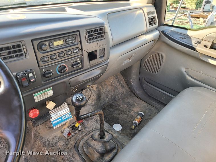 image for item MG9699 2007 Ford F750 Super Duty  utility / service truck