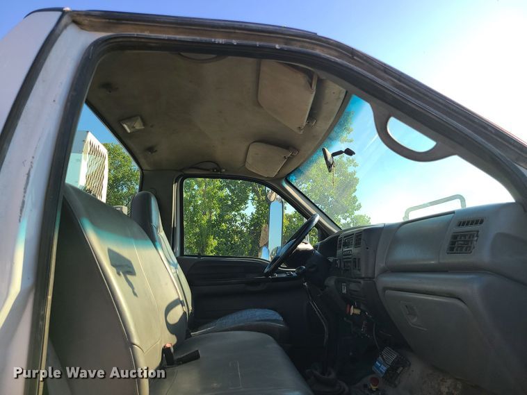 image for item MG9699 2007 Ford F750 Super Duty  utility / service truck