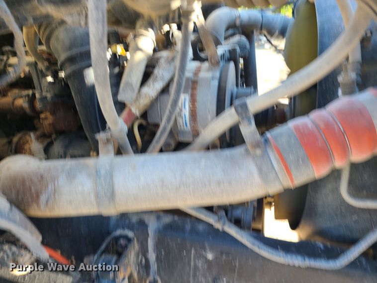 image for item MG9699 2007 Ford F750 Super Duty  utility / service truck