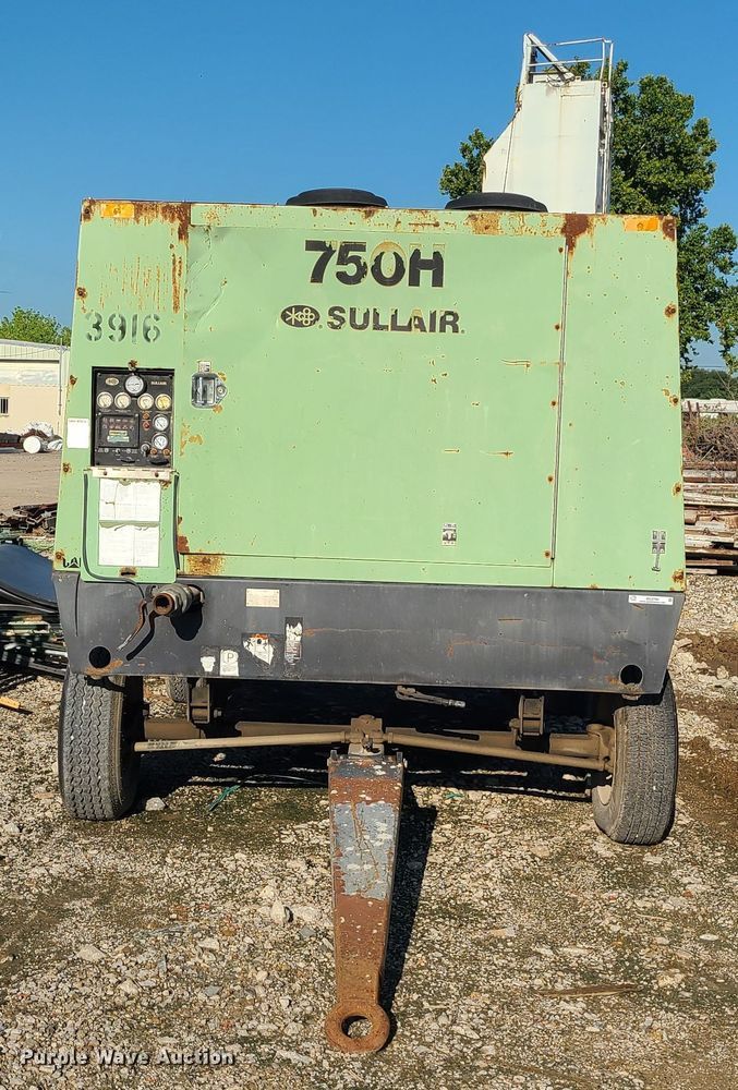 image for item MG9700 Sullair 750HDWQ  air compressor