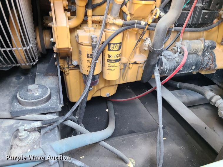 image for item MG9700 Sullair 750HDWQ  air compressor