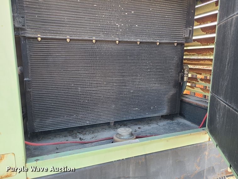 image for item MG9700 Sullair 750HDWQ  air compressor