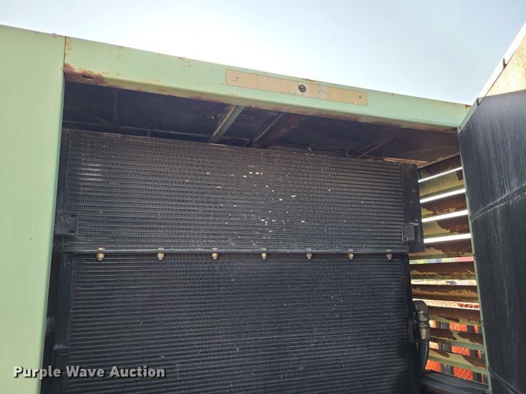 image for item MG9700 Sullair 750HDWQ  air compressor