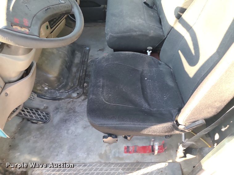 image for item MG9701 2005 Sterling L-Line  dump truck