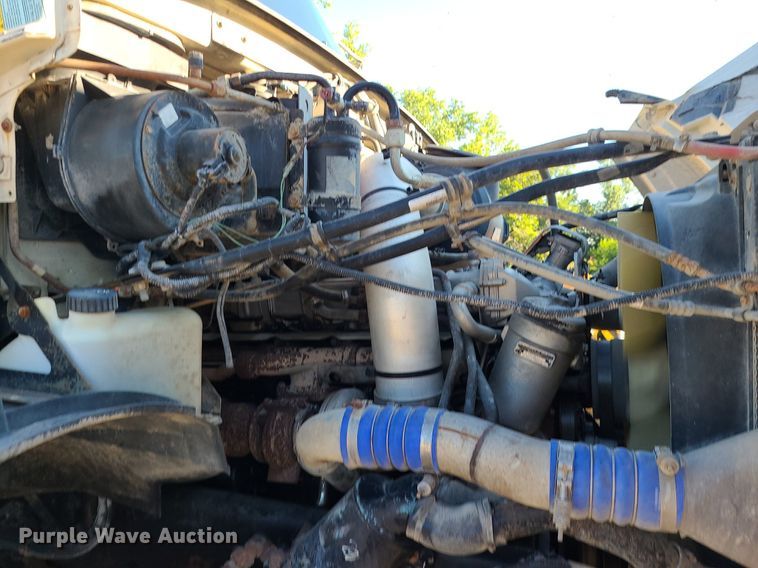 image for item MG9701 2005 Sterling L-Line  dump truck