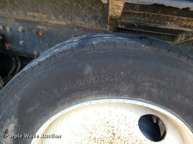 image for item MG9701 2005 Sterling L-Line  dump truck