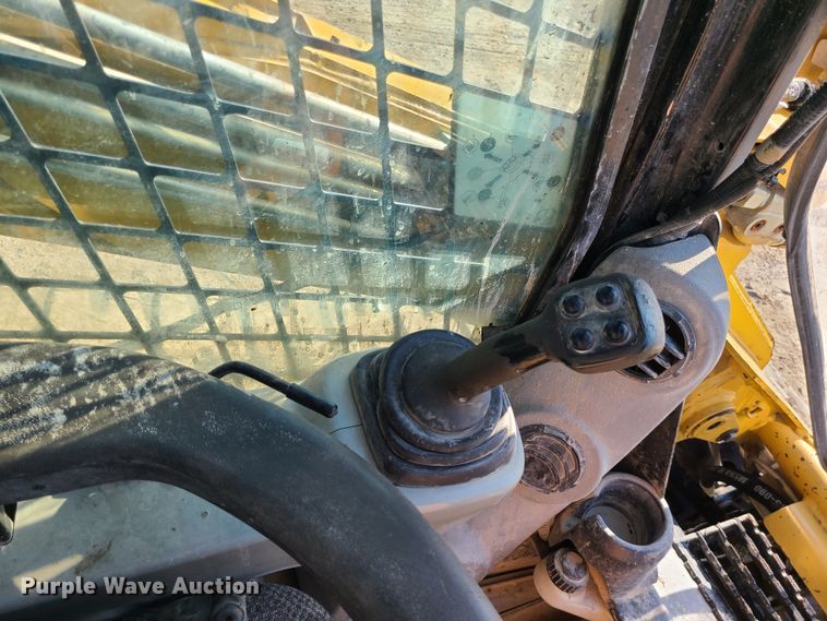 image for item MG9702 2013 Caterpillar 289C2  tracked skid steer loader