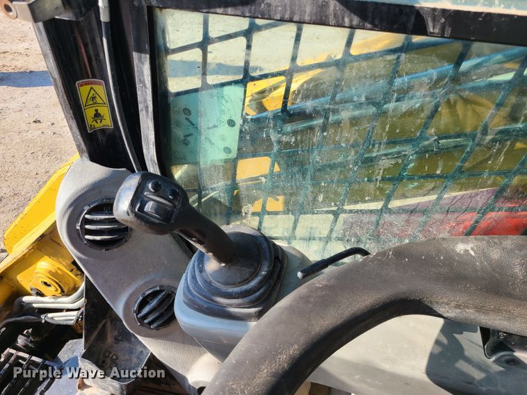 image for item MG9702 2013 Caterpillar 289C2  tracked skid steer loader