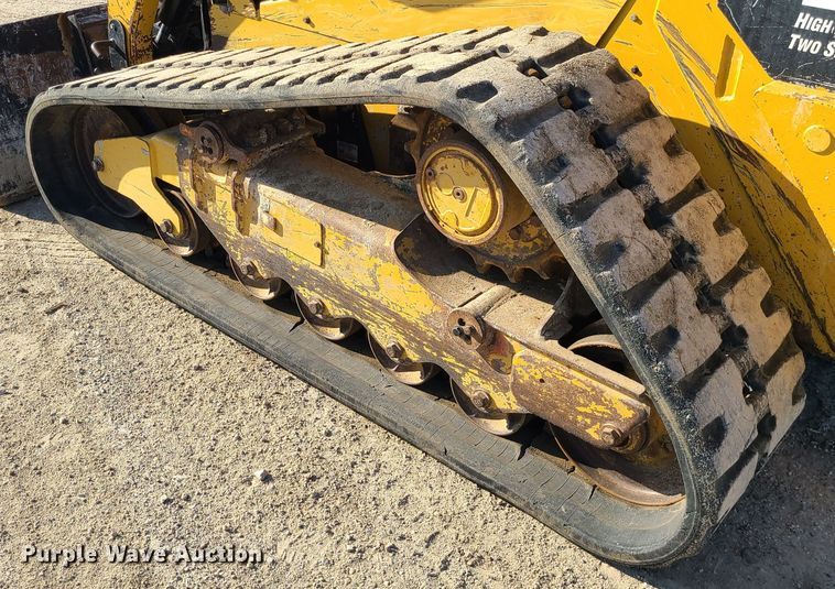 image for item MG9702 2013 Caterpillar 289C2  tracked skid steer loader