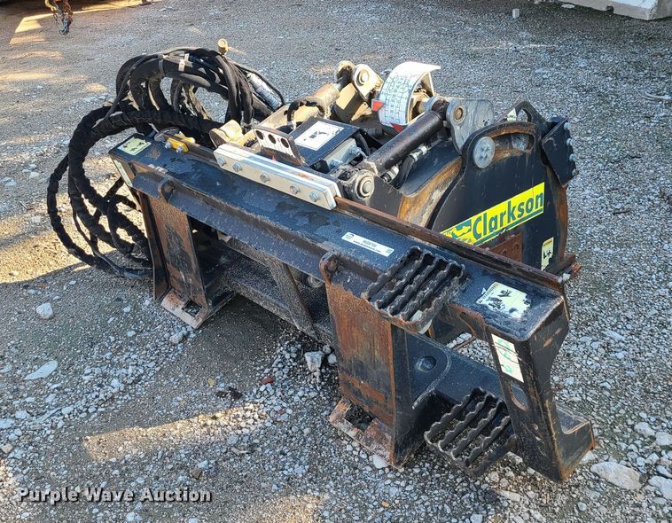 image for item MG9706 2009 Caterpillar PC205  skid steer cold planer