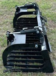 image for item ML9044 Skid steer grapple bucket
