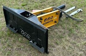 image for item ML9046 2023 Agrotk SSHH680  skid steer breaker