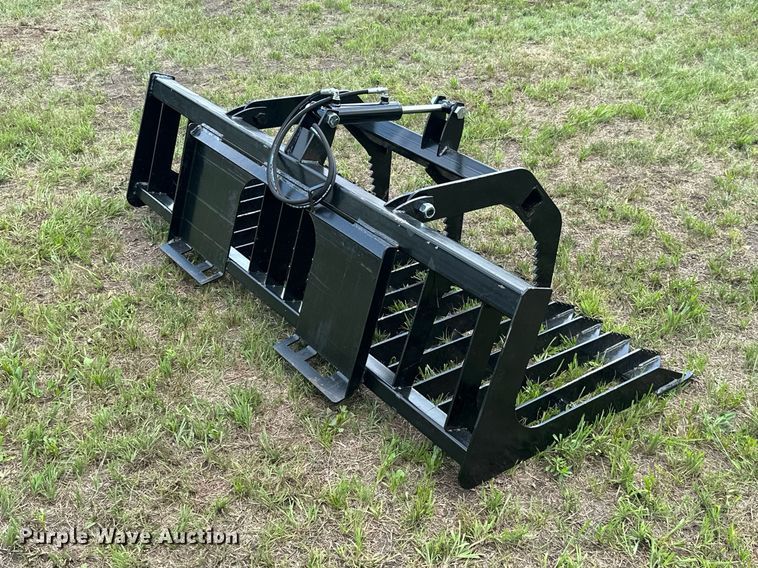 image for item ML9053 Skid steer grapple bucket