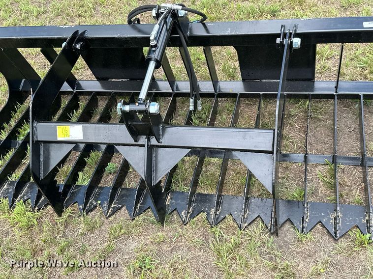 image for item ML9053 Skid steer grapple bucket