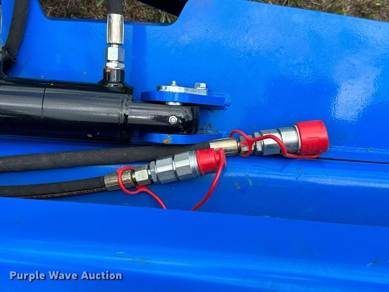 image for item ML9060 2023 TopCat SSSG72  skid steer grader