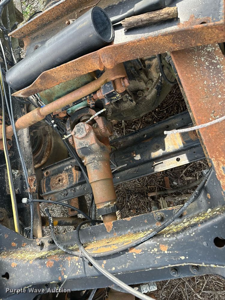 image for item ML9065 1998 Mack CH613  dump truck