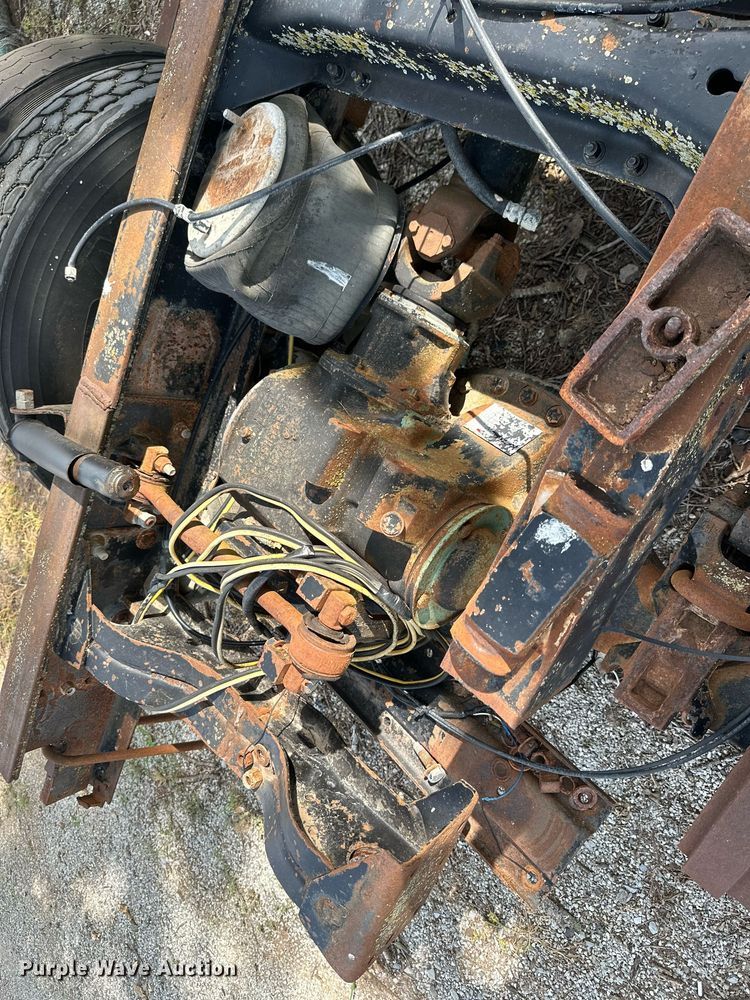 image for item ML9065 1998 Mack CH613  dump truck