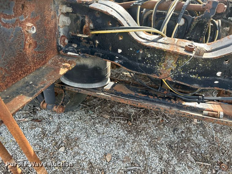 image for item ML9065 1998 Mack CH613  dump truck