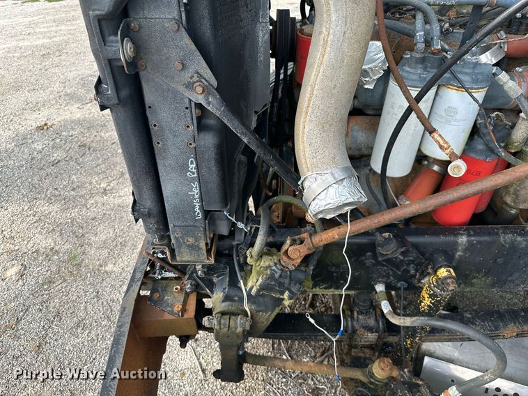 image for item ML9065 1998 Mack CH613  dump truck