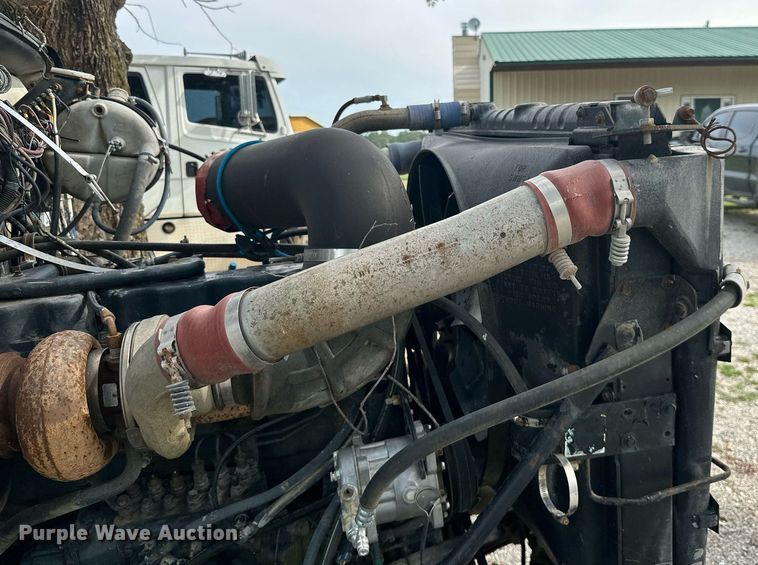 image for item ML9065 1998 Mack CH613  dump truck