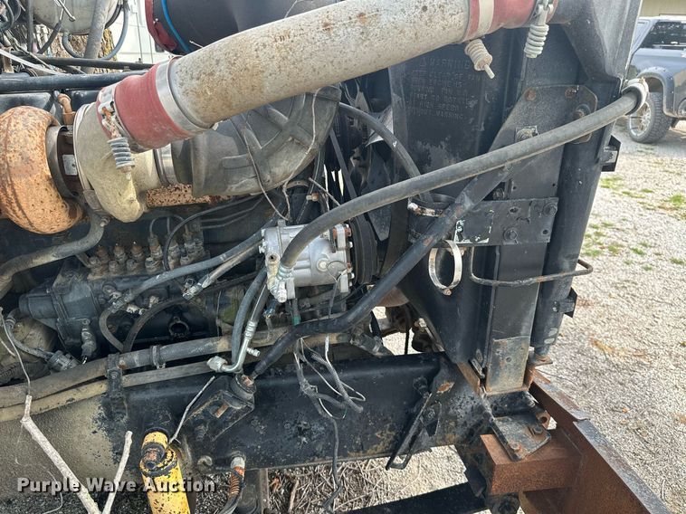 image for item ML9065 1998 Mack CH613  dump truck