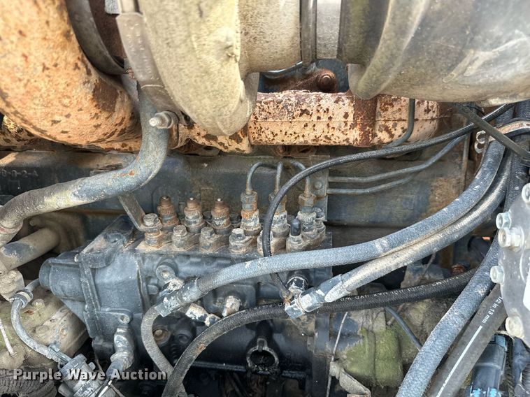 image for item ML9065 1998 Mack CH613  dump truck