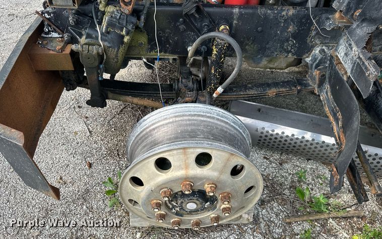 image for item ML9065 1998 Mack CH613  dump truck