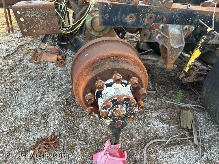 image for item ML9065 1998 Mack CH613  dump truck