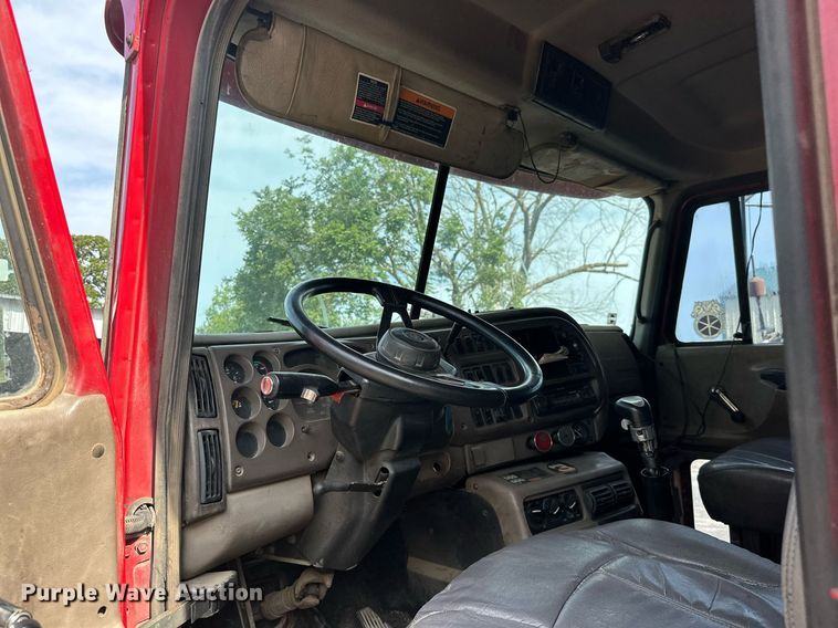 image for item ML9066 2002 Mack CH60  dump truck