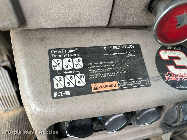 image for item ML9066 2002 Mack CH60  dump truck