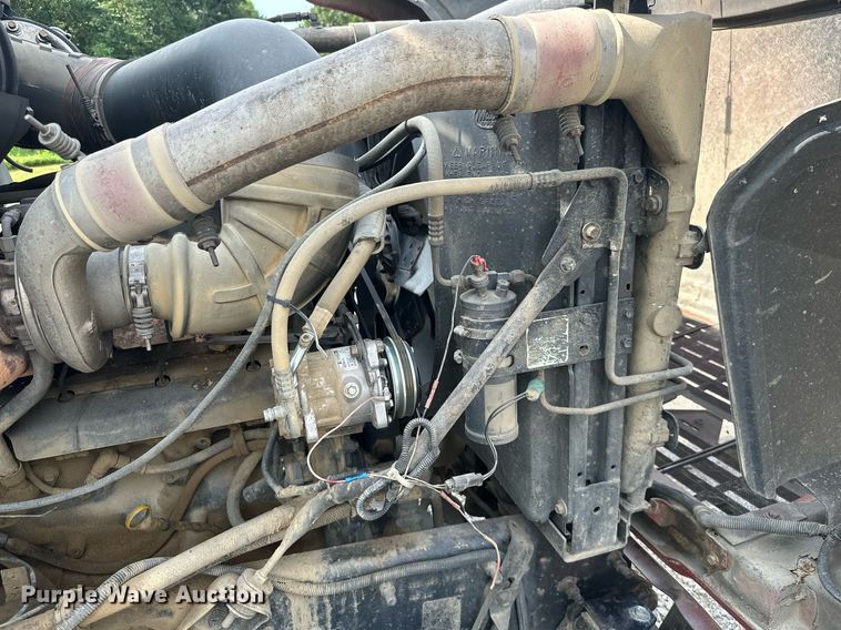 image for item ML9066 2002 Mack CH60  dump truck