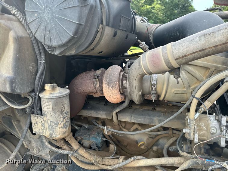 image for item ML9066 2002 Mack CH60  dump truck