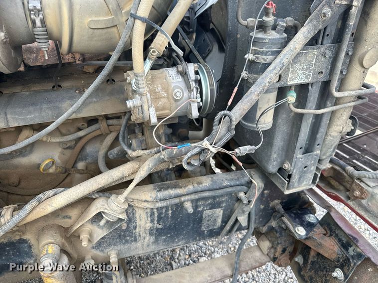 image for item ML9066 2002 Mack CH60  dump truck