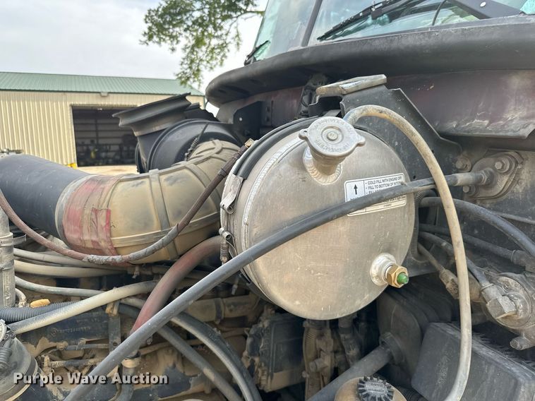 image for item ML9066 2002 Mack CH60  dump truck