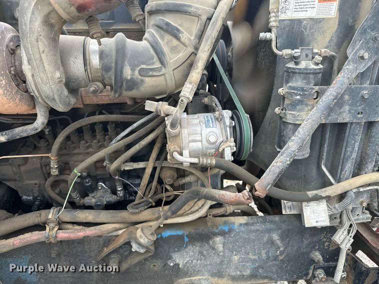 image for item ML9067 1998 Mack CH613  dump truck