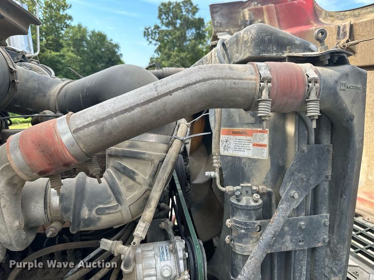 image for item ML9067 1998 Mack CH613  dump truck