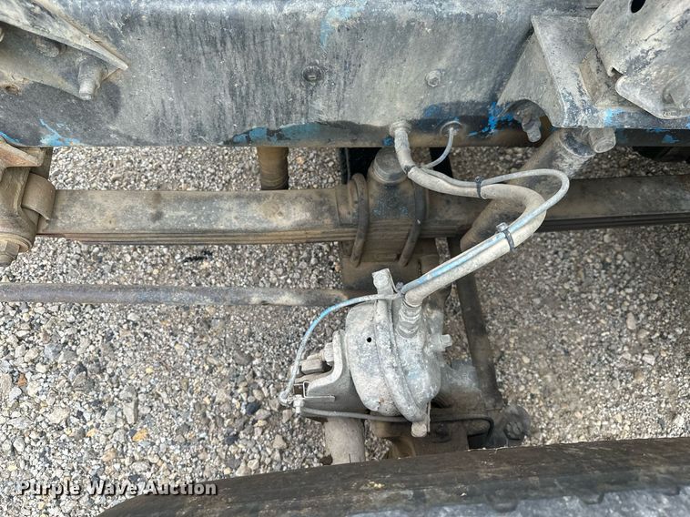 image for item ML9067 1998 Mack CH613  dump truck