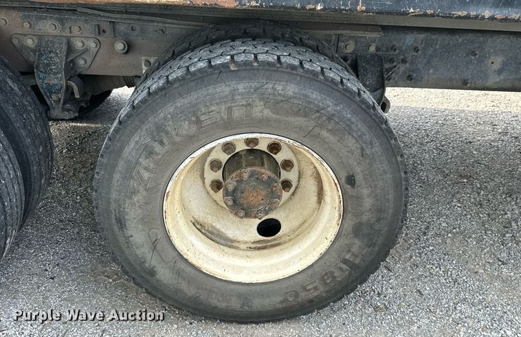 image for item ML9067 1998 Mack CH613  dump truck