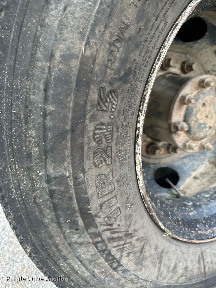 image for item ML9067 1998 Mack CH613  dump truck