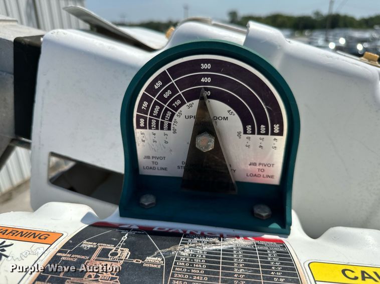 image for item ML9084 2013 International WorkStar 7300  bucket truck