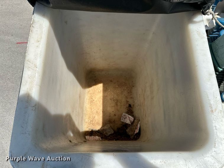 image for item ML9084 2013 International WorkStar 7300  bucket truck