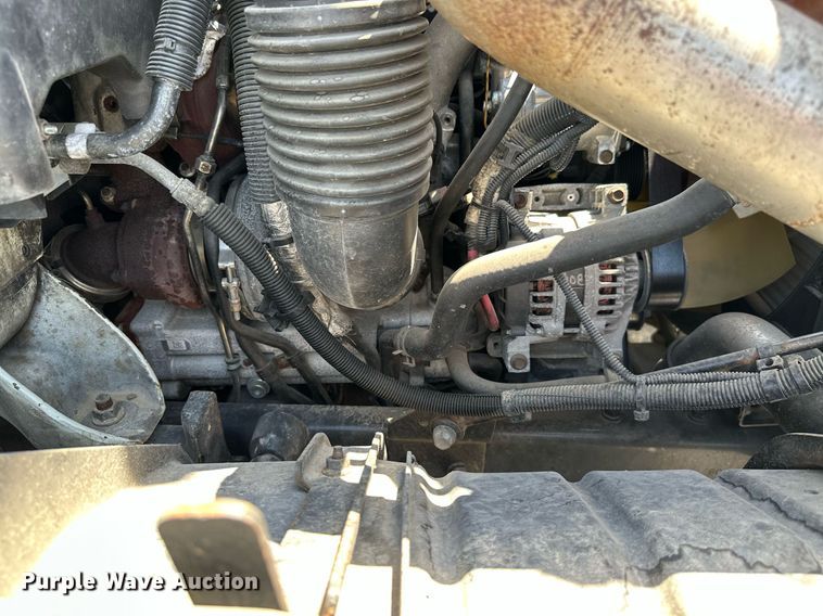 image for item ML9084 2013 International WorkStar 7300  bucket truck