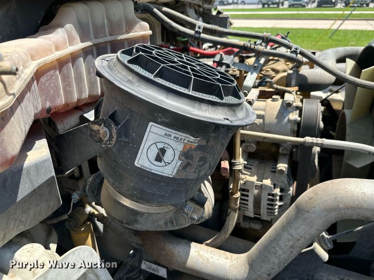 image for item ML9085 2007 Freightliner Business Class M2  fuel / lube truck