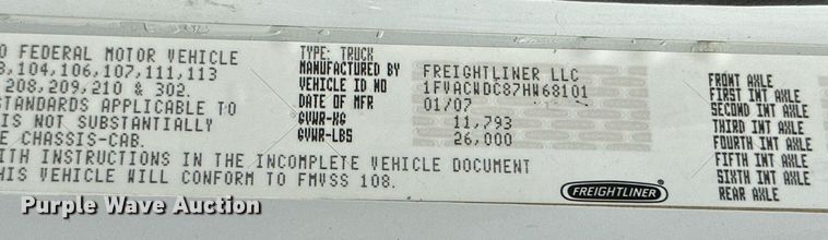 image for item ML9085 2007 Freightliner Business Class M2  fuel / lube truck