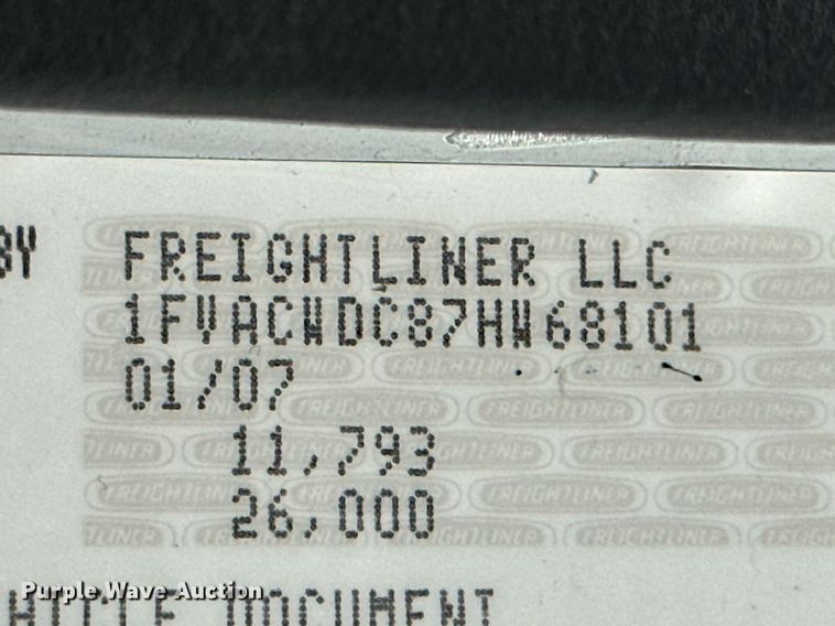image for item ML9085 2007 Freightliner Business Class M2  fuel / lube truck